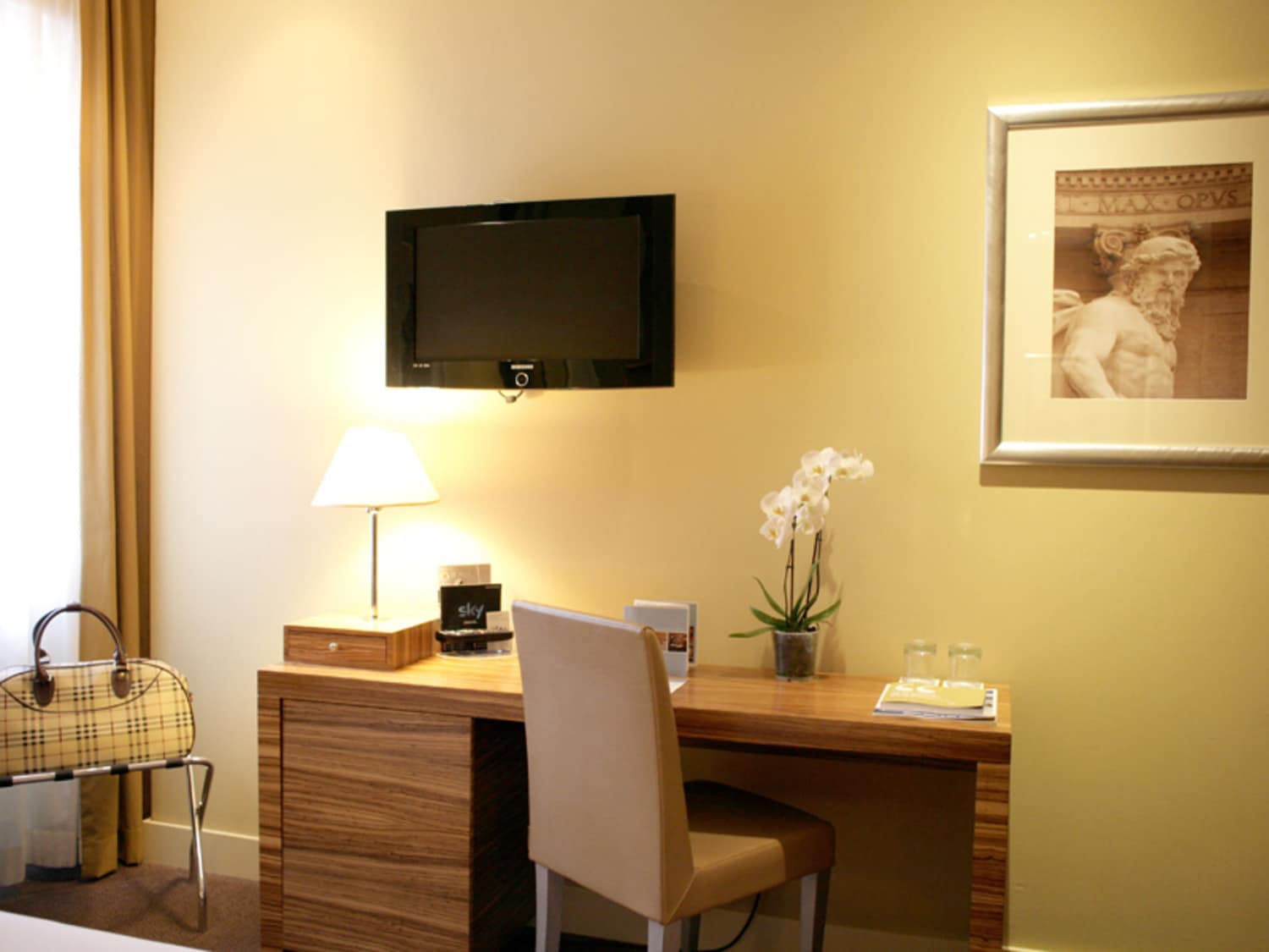 Eurostars Saint John Hotel