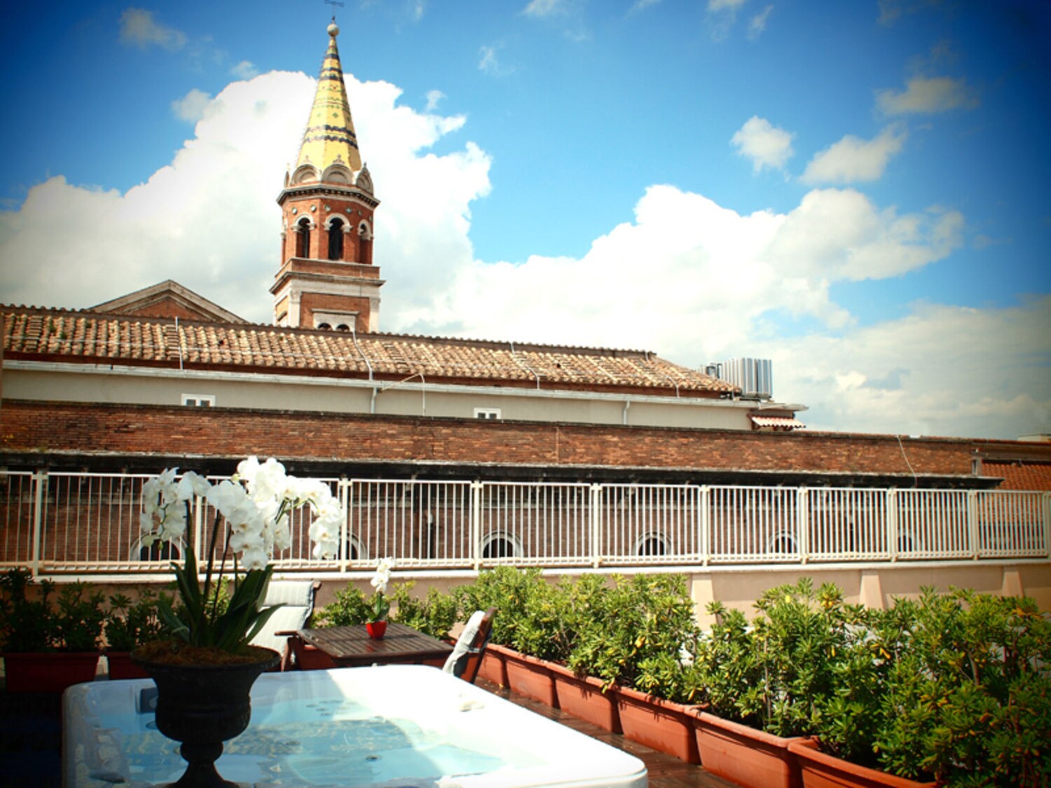 Eurostars Saint John Hotel