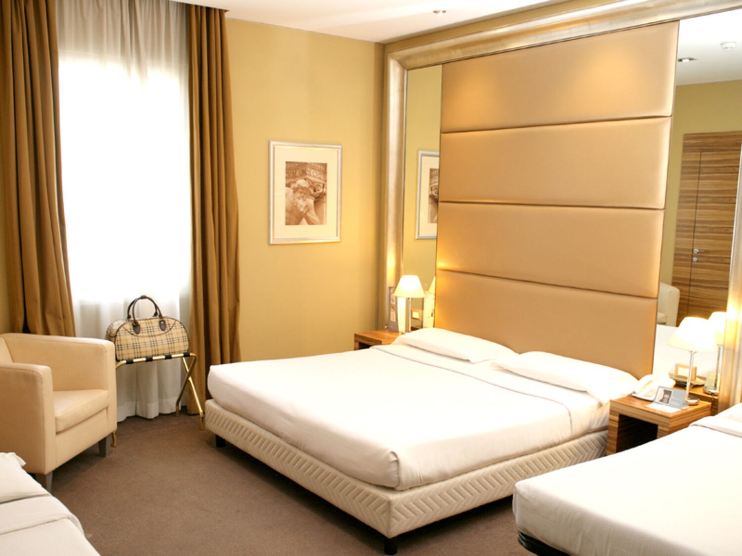 Eurostars Saint John Hotel