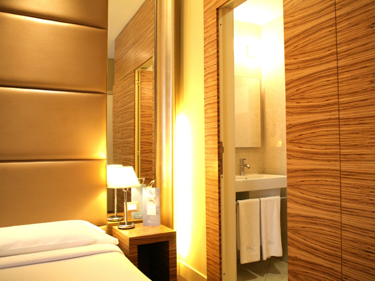 Eurostars Saint John Hotel
